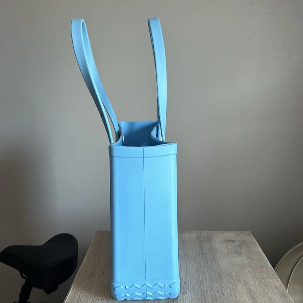 NEW Baby blue bogg bag look alike - Picture 3 of 8